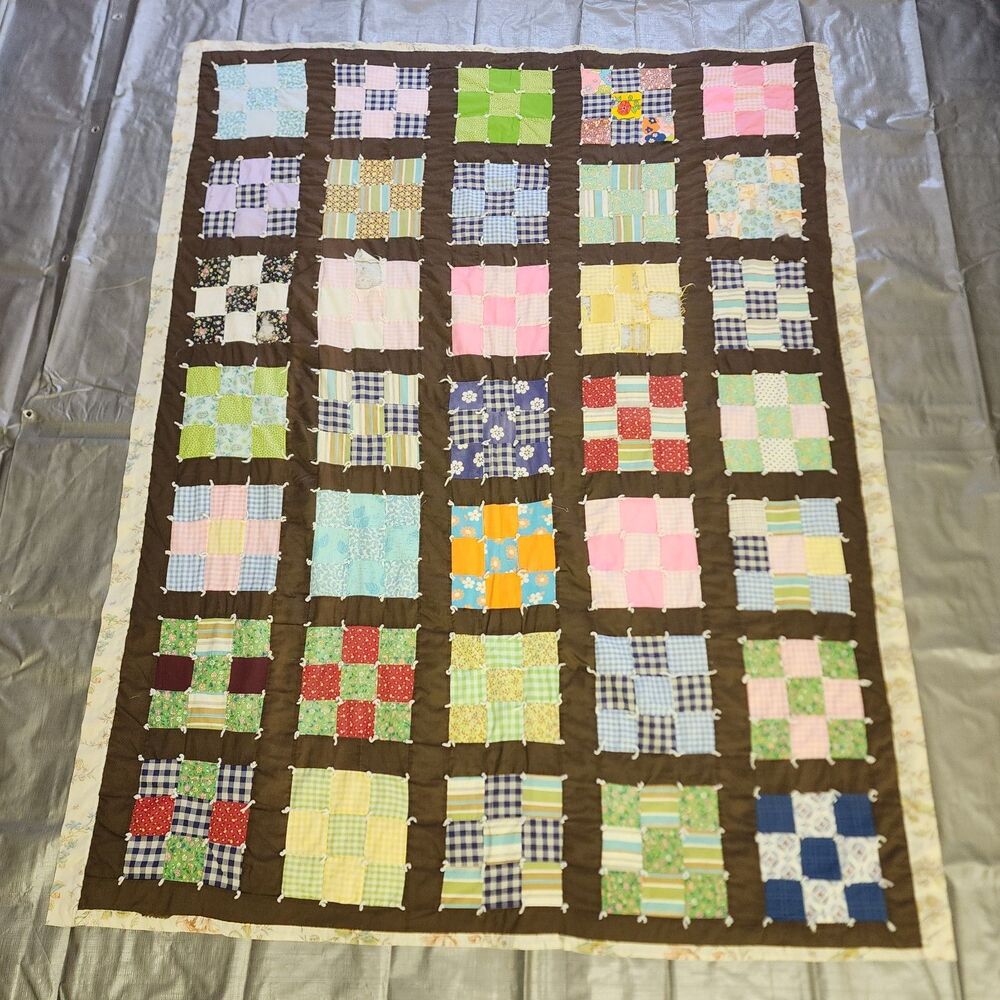 Granny Knot Vintage Cutter Quilt Patchwork Mixed Fabric 1960s *READ* Twin XL